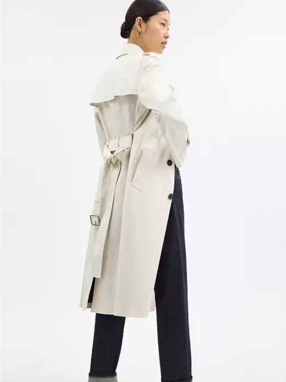 COACH Trench Classic Ivory with Black Buttons size S NWT - Picture 3 of 8